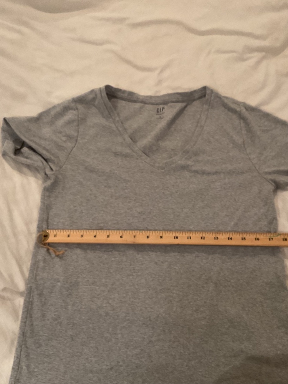XL gap tee - Picture 2 of 4
